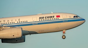 Airbus A330-243